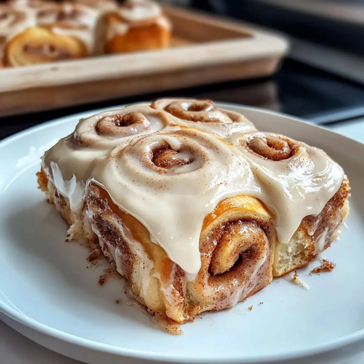 Bakery Style Chai Cinnamon Rolls dk1iur