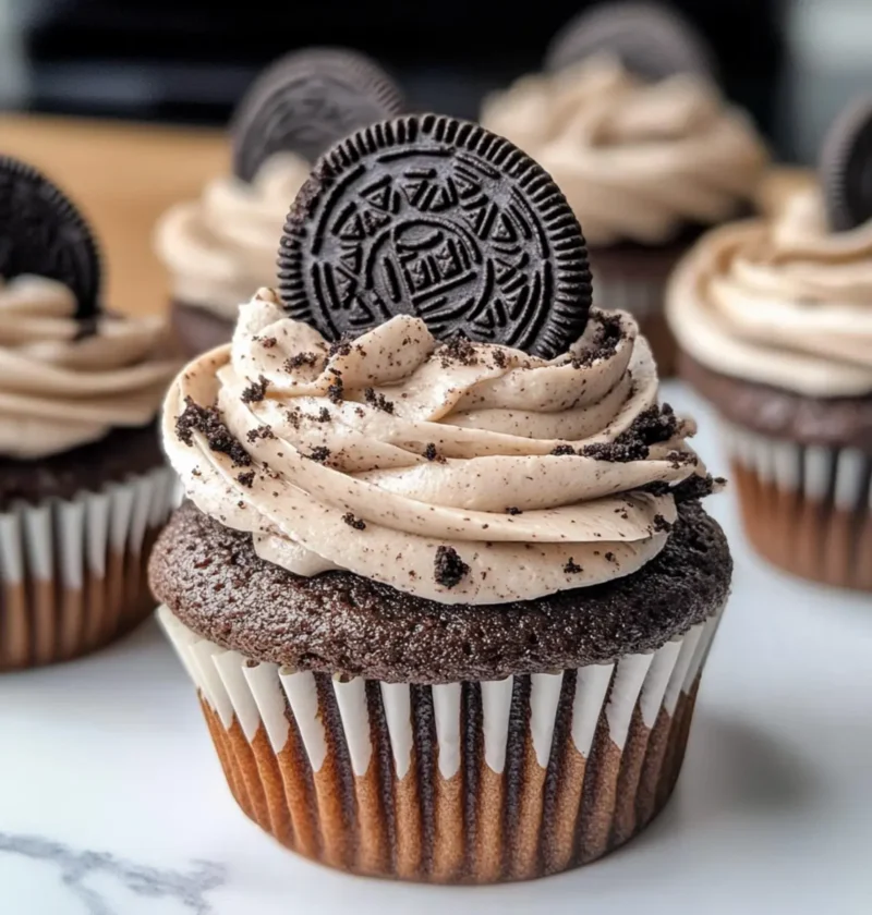 Oreo Cupcakes: Ein Traum aus Schokolade und Creme 1 Oreo Cupcakes