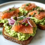 Cremiger toskanischer Lachs mit Spinat und Tomaten