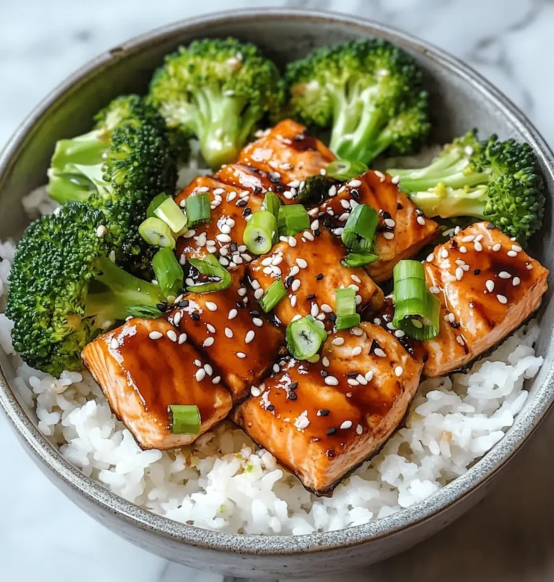 Teriyaki-Lachs-Schalen mit Brokkoli Rezept für alle 37 Teriyaki-Lachs-Schalen mit Brokkoli Rezept